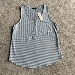 NWT Women’s Large Tank Top